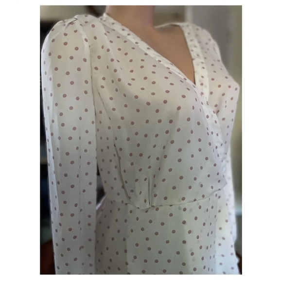 Almost Famous Blouse Size Medium Poly Top Ruffle Sleeve - Picture 3 of 7